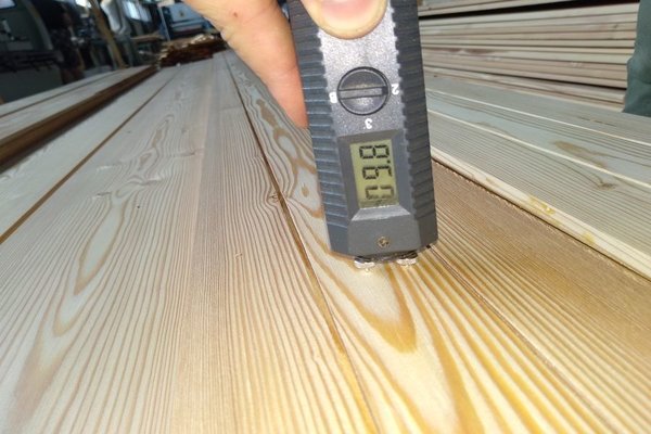 Как продлить срок службы вагонки из лиственницы Как продлить срок службы вагонки из лиственницы